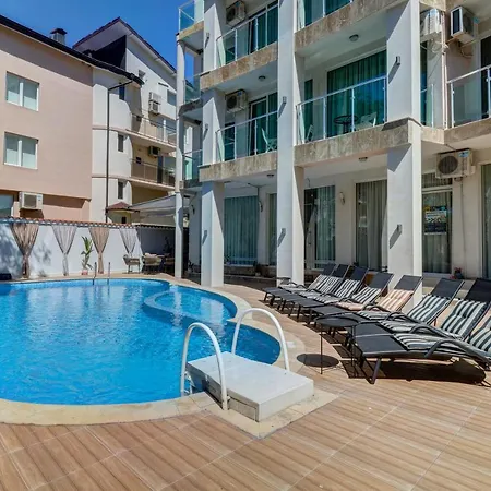 Family Jupiter Hotel 3*