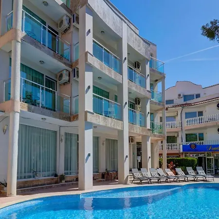 Family Hotel Jupiter 3*