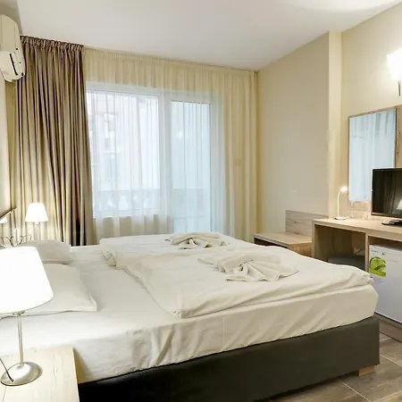Family Jupiter Hotel 3*
