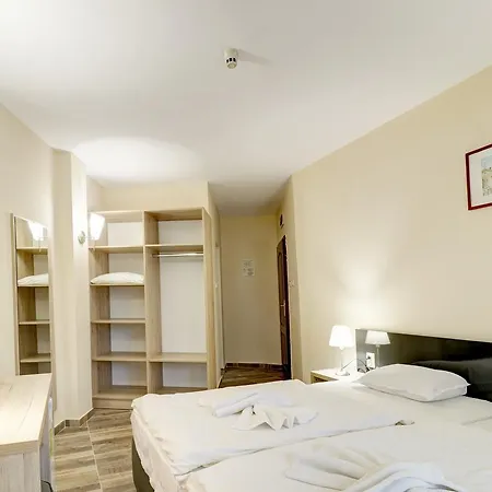 Family Jupiter 3* Balcsik