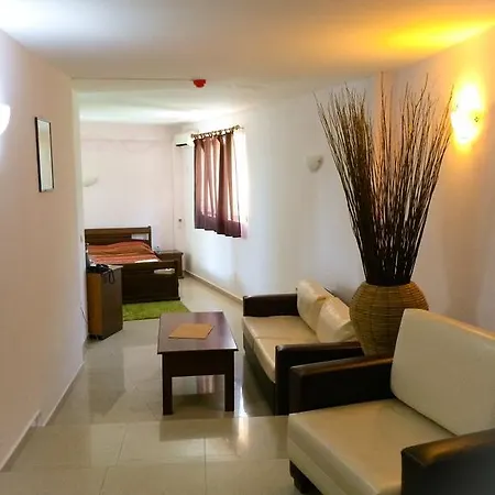 Family Hotel Jupiter 3* Balchik